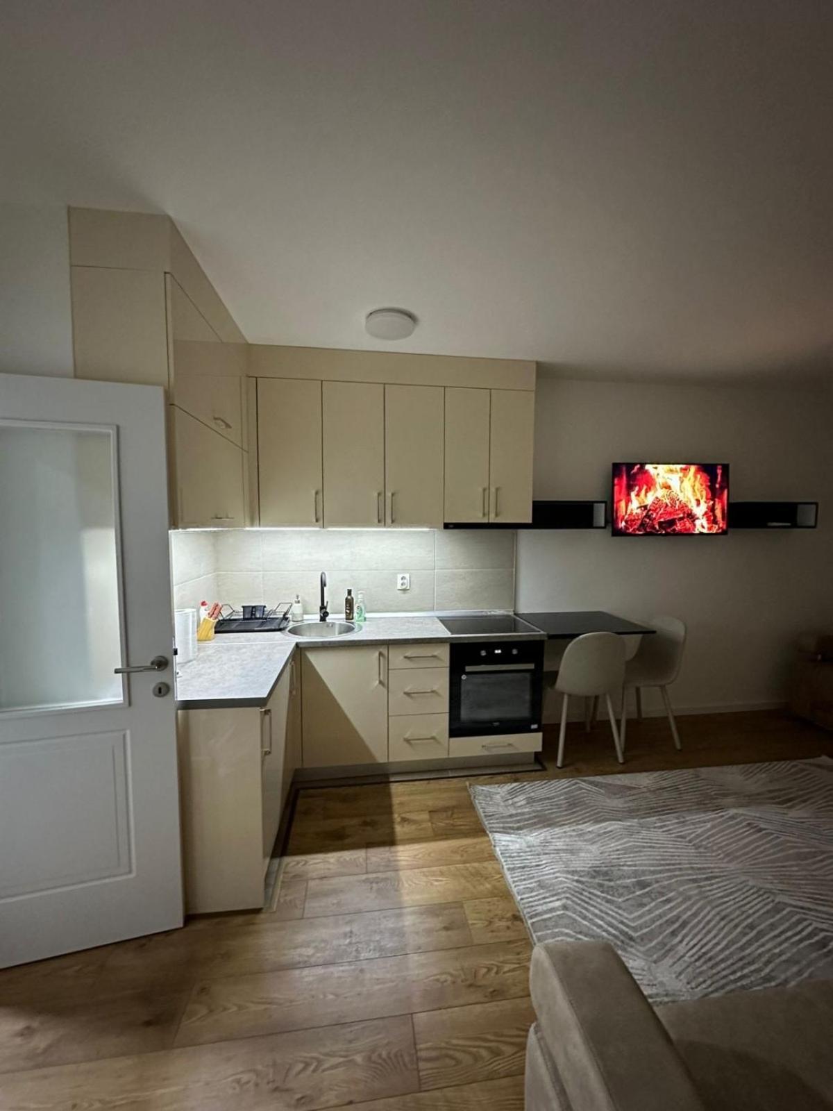 Apartmani Imperial Novi Pazar Eksteriør bilde